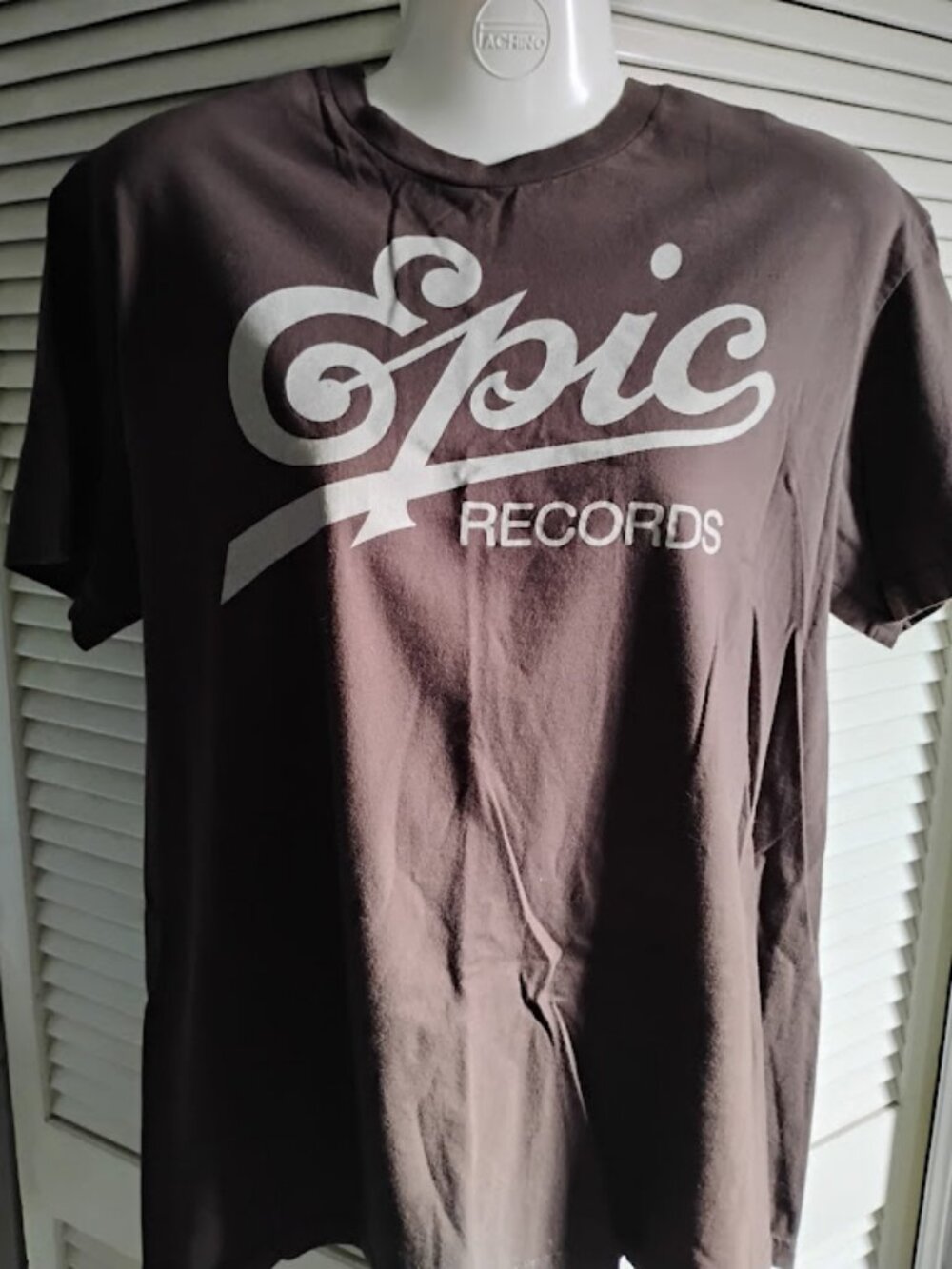 Epic Records T-shirt size Medium UNISEX